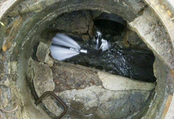 устранение засоров канализации